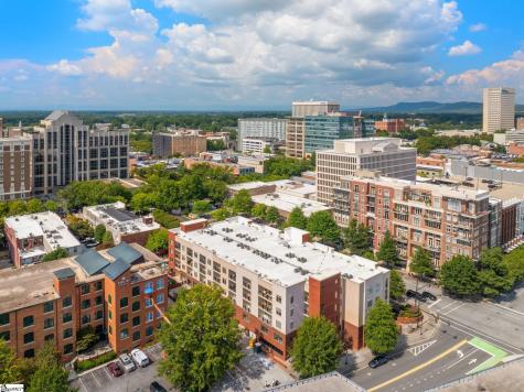 98 E Mcbee Avenue Greenville SC 29601