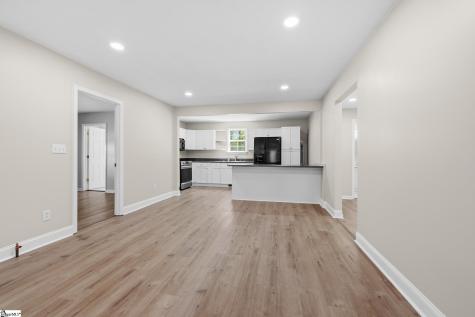 2140 Geer Highway Travelers Rest SC 29690
