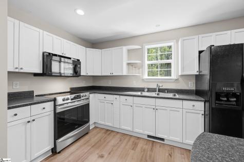 2140 Geer Highway Travelers Rest SC 29690