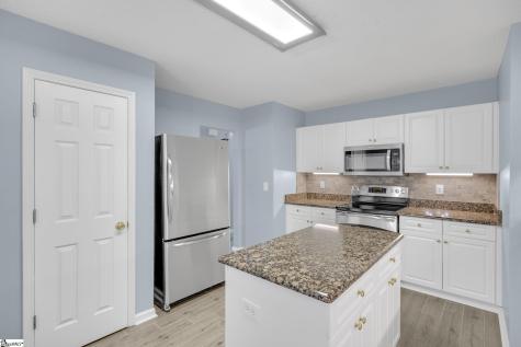 22 Crossview Drive Simpsonville SC 29680