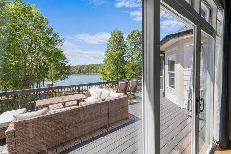 166 S Oak Pointe Drive Seneca SC 29672