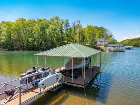 166 S Oak Pointe Drive Seneca SC 29672