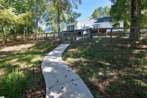 206 Petty Road Seneca SC 29672