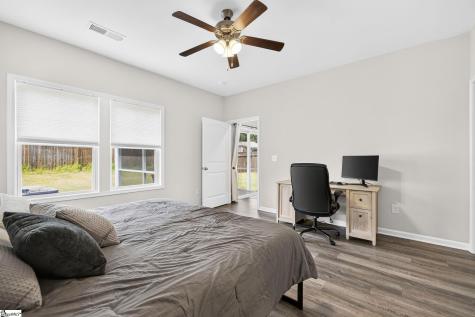 313 Balsa Way Seneca SC 29678