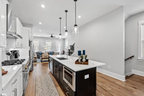 15 Whitner Street Greenville SC 29601