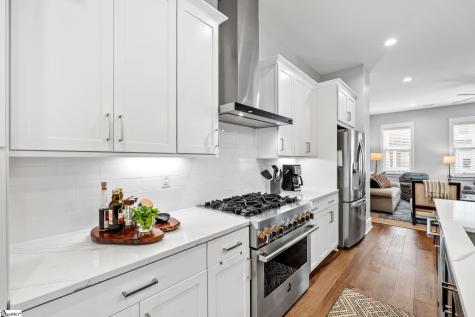 15 Whitner Street Greenville SC 29601