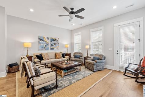 15 Whitner Street Greenville SC 29601