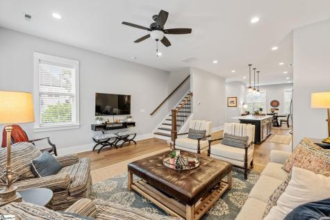 15 Whitner Street Greenville SC 29601