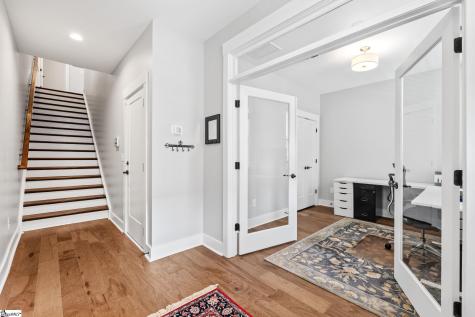 15 Whitner Street Greenville SC 29601