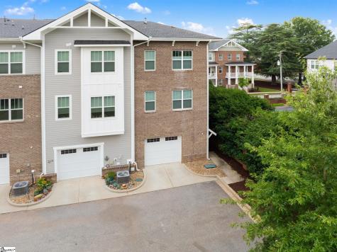 15 Whitner Street Greenville SC 29601