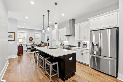 15 Whitner Street Greenville SC 29601