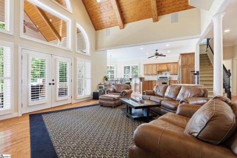 112 Gates Cove Drive Fair Play SC 29643