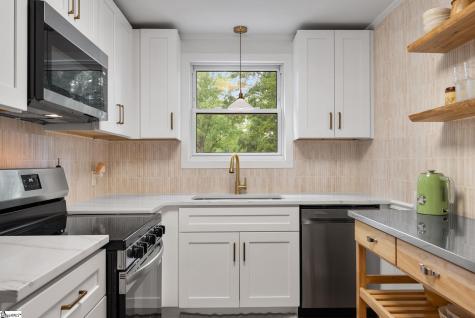 218 Mcmakin Drive Greenville SC 29617