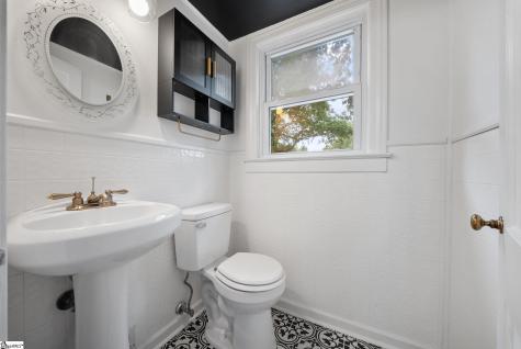218 Mcmakin Drive Greenville SC 29617