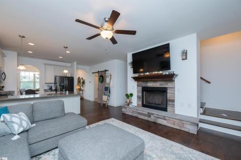 307 Barnhill Court Greenville SC 29617