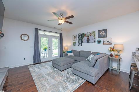 307 Barnhill Court Greenville SC 29617