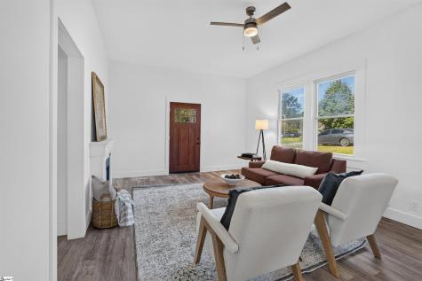 2402 Brown Street Seneca SC 29678