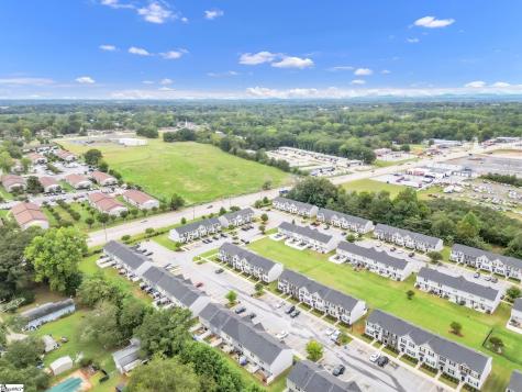 122 Fernside Court Greenville SC 29617