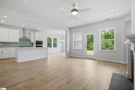130 Teal Lane Seneca SC 29678