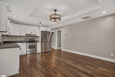 16 Welch Street Greenville SC 29605