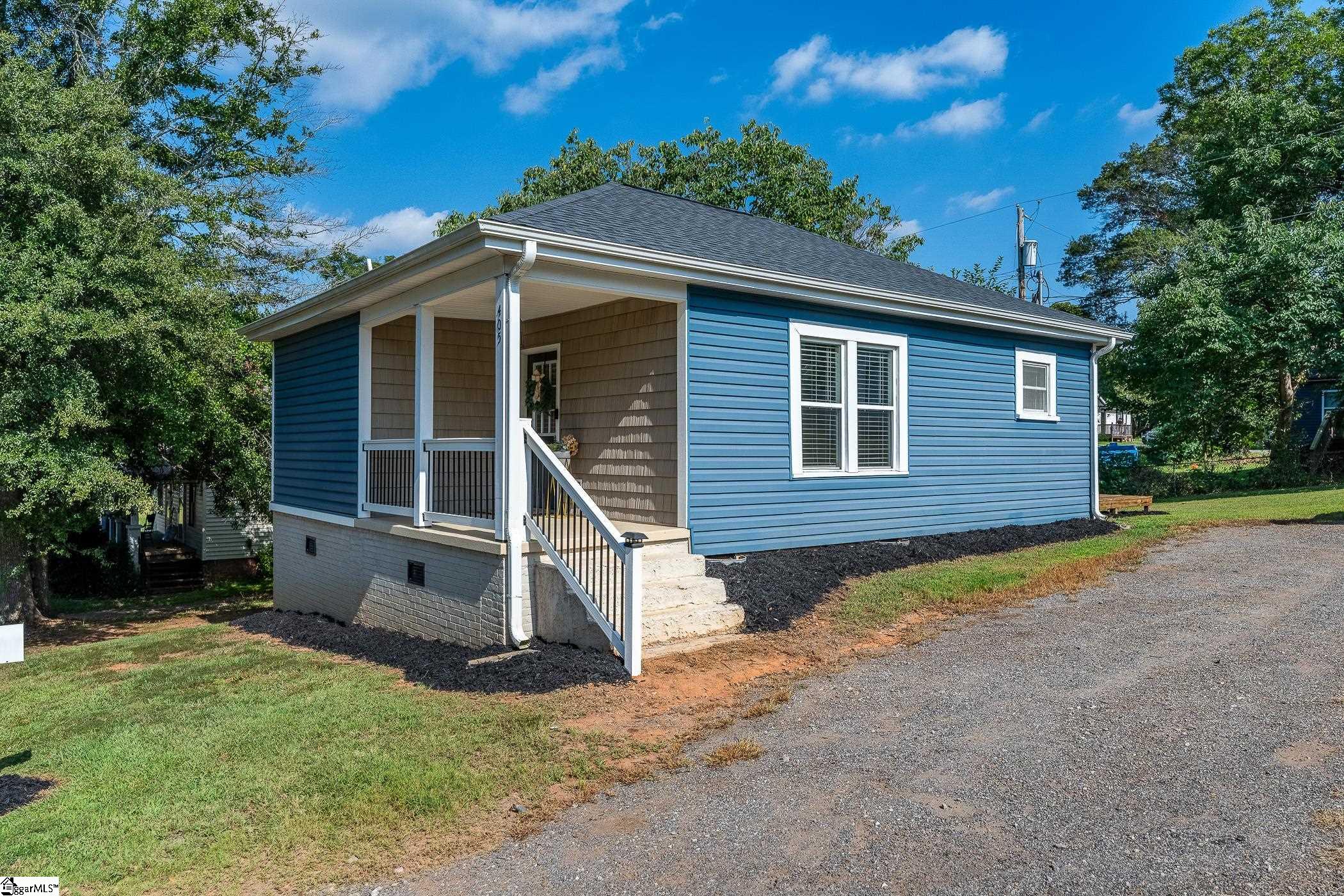 405 Hill Street Easley SC 29640