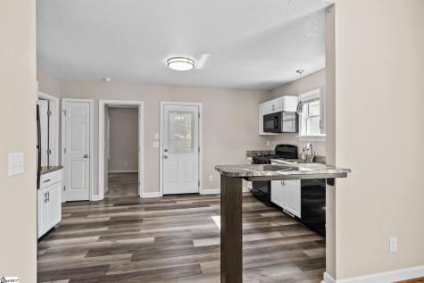 405 Hill Street Easley SC 29640