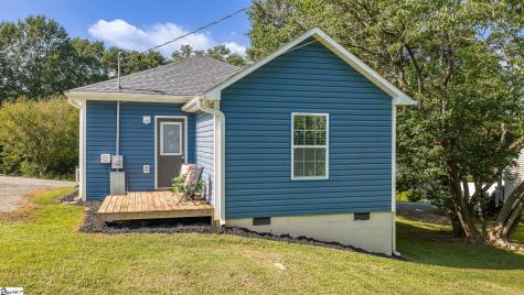 405 Hill Street Easley SC 29640