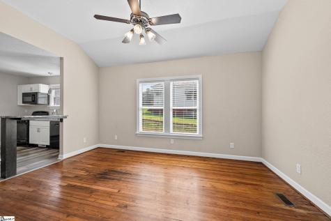 405 Hill Street Easley SC 29640