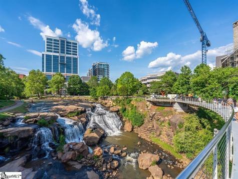 34 Mcneil Court Greenville SC 29609