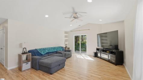 22 Bomar Street Inman SC 29349