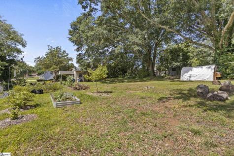 1902 Old Parker Road Greenville SC 29609