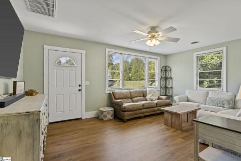 1902 Old Parker Road Greenville SC 29609