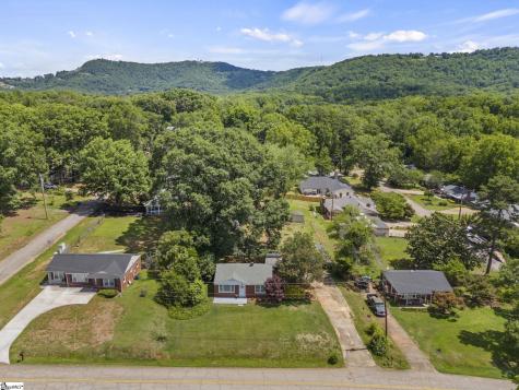 1902 Old Parker Road Greenville SC 29609