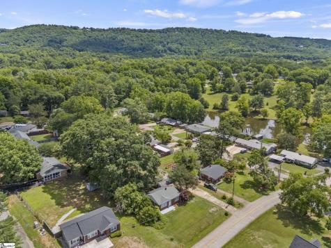 1902 Old Parker Road Greenville SC 29609