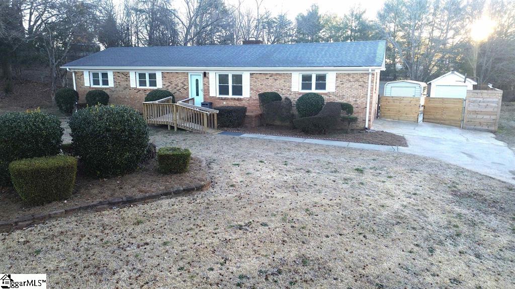 482 Belcher Road Boiling Springs SC 29316