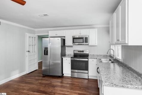 304 Cherry Street Belton SC 29627