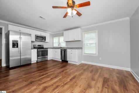 304 Cherry Street Belton SC 29627