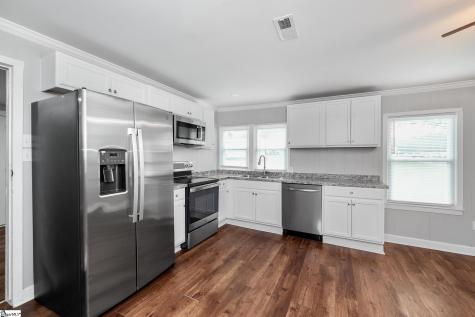 304 Cherry Street Belton SC 29627