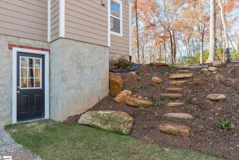 183 Wittmore Lane Cleveland SC 29635