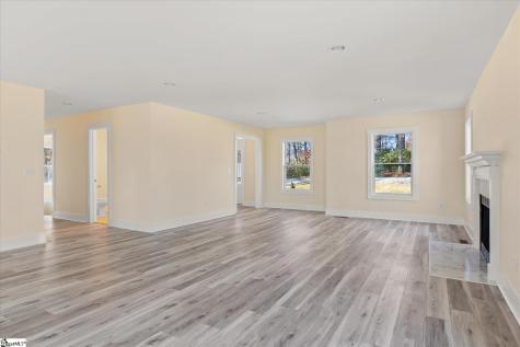 183 Wittmore Lane Cleveland SC 29635