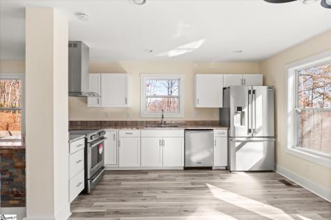 183 Wittmore Lane Cleveland SC 29635