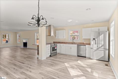 183 Wittmore Lane Cleveland SC 29635