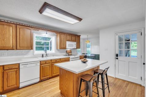 241 Rector Road Inman SC 29349
