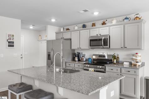 110 Southern Magnolia Lane Laurens SC 29360