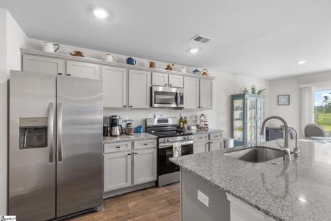 110 Southern Magnolia Lane Laurens SC 29360