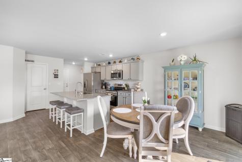110 Southern Magnolia Lane Laurens SC 29360