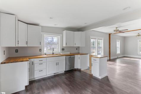 211 Minus Street Greenville SC 29601