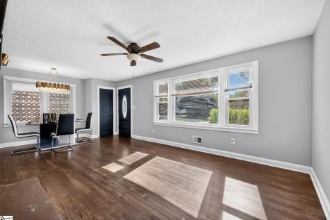 24 Maudie Street Greenville SC 29605