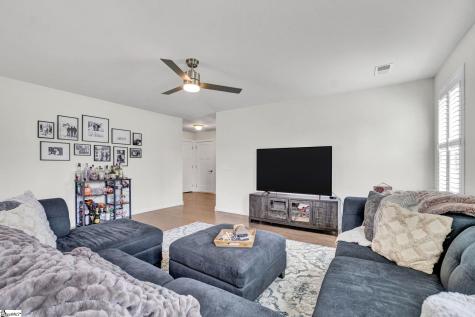 509 Harwood Court Greenville SC 29617