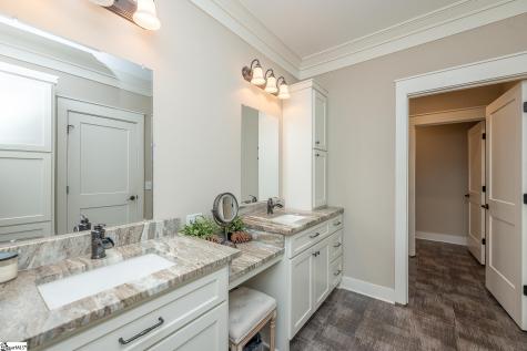 4034 Greenpond Road Gray Court SC 29645